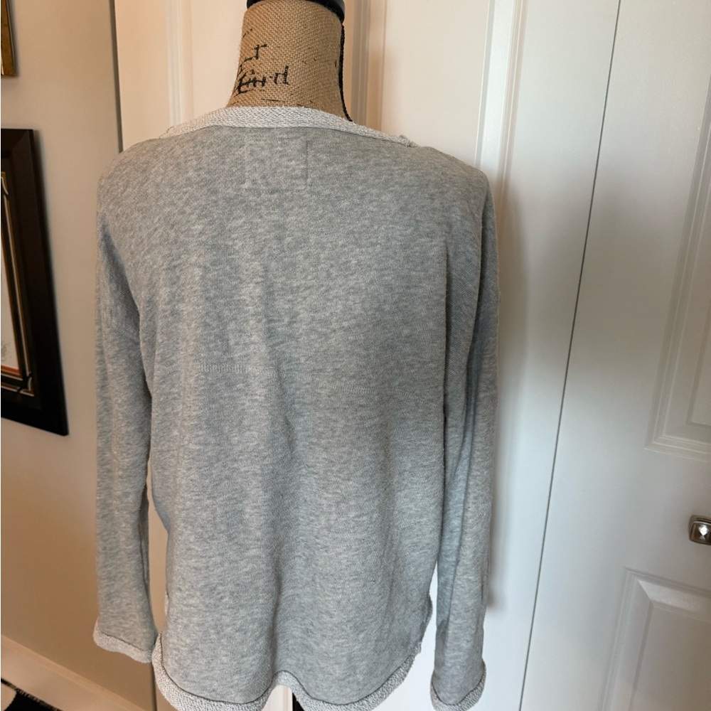 Champion Gray Martha's Vineyard Women's lightweight sweatshirt - Picture 3 of 7